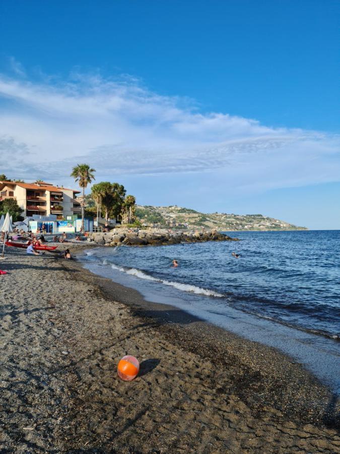 Casa Dell Amore 2 Sanremo Luaran gambar